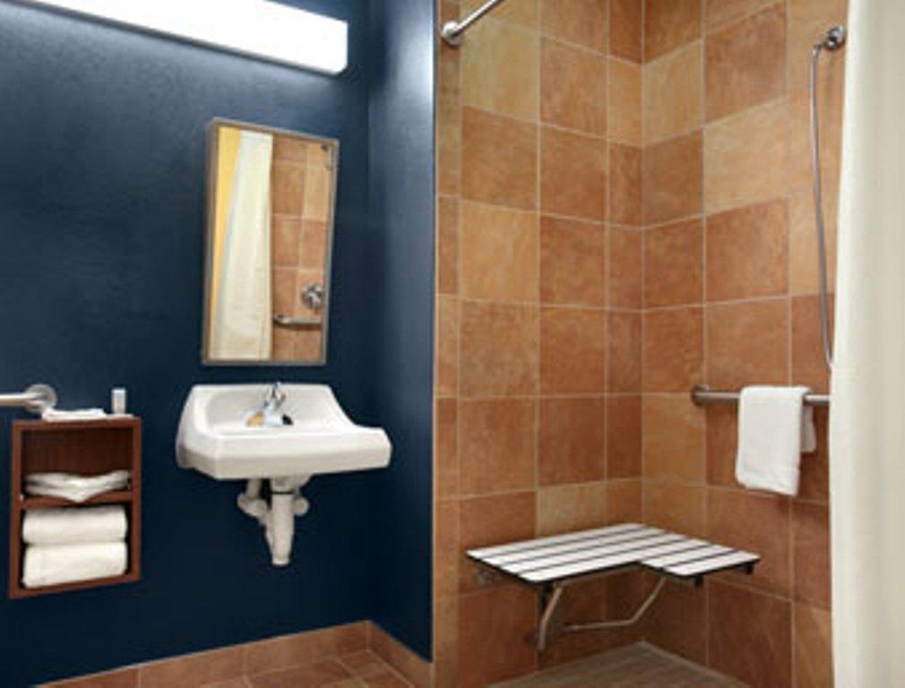 Microtel Inn & Suites Chili/Rochester Номер фото